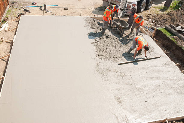 Best Local Concrete Companies  in Church Hill, TN
